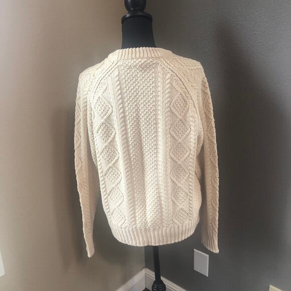 L.L.Bean Signature Cotton Fisherman Sweater - women’s size L - Picture 4 of 7